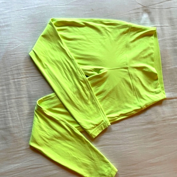 Lululemon Neon Yellow Leggings Wunder Under High-Rise Tight - Picture 2 of 7